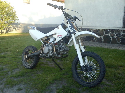 AGB 150 .