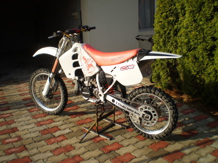 Cr 250