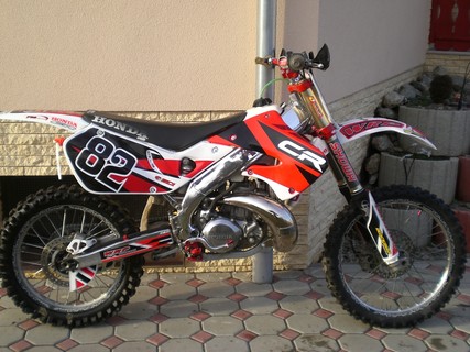 Cr 250