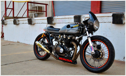 1975 Honda CB500 Café Racer