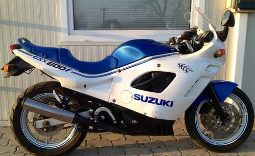 Elkészült Suzuki GSX 600 F - em