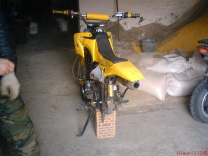 Dirt bike