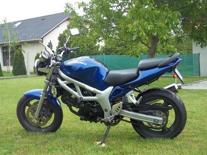 Sv650