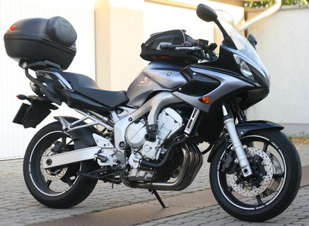 YAMAHA FZ6 - S FAZER