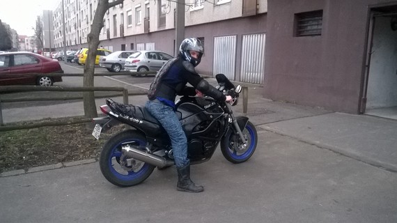 GSX 600 F