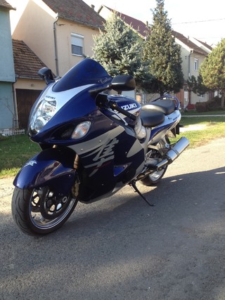 GSX 1300 R