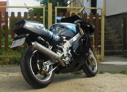 ZXR 400