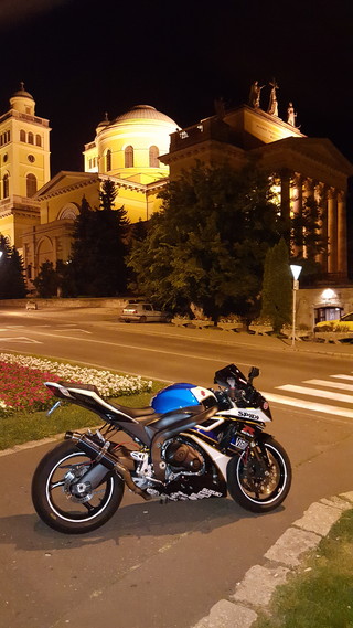 GSX-R 1000 K9