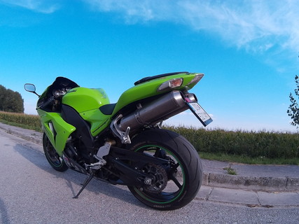 ZX10R