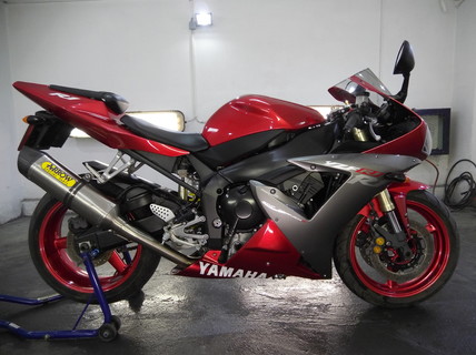 Yamaha R1 fényezesem