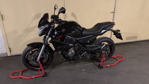 Yamaha XJ6-N