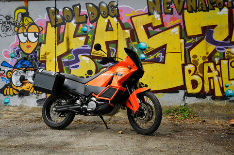 KTM 990 adventure 