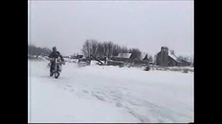 Egy kis csapatás a hóban