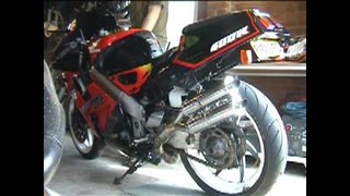 VFR400 NC30 With Shotgun Race Exhausts