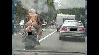 Crash/Moped stunt