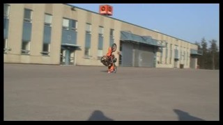 PlanBee KTM stuntshow