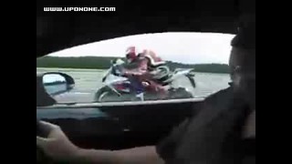 Gsxr vs lamborghini