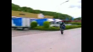Stunt Suzuki