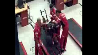Ducati 999 épités 2 percben
