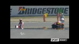 Alvaro Bautista mutatványa 2009 Brno