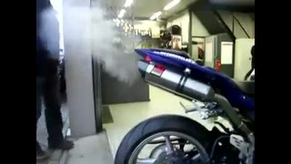 Yamaha R1 2009 Akra Evo full exhaust