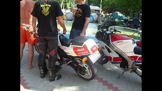 FZR 600 Barmulás