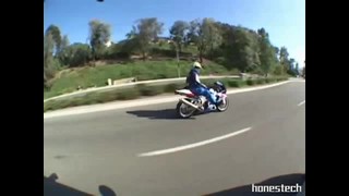 Gsxr1000 laza közúti stunt