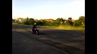 GSX - R 750 tiltás