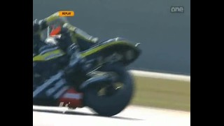 Alvaro Bautista és Ben Spies perecelése