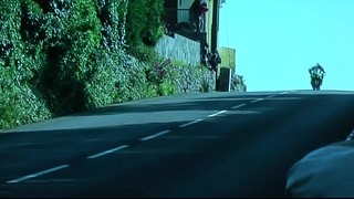 2011 TT Dan Kneen nagy mentése