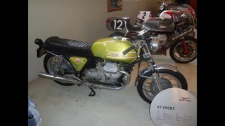 Moto Guzzi múzeum 2011
