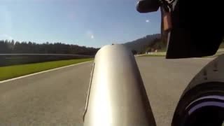 Kawasaki ZX - 7R vs Red Bull Ring