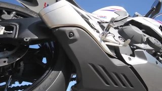2012 Honda CBR1000RR Fireblade Test