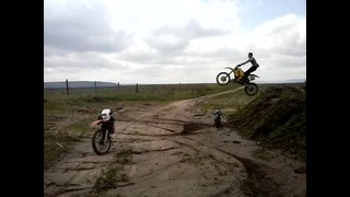 Pitbike felett