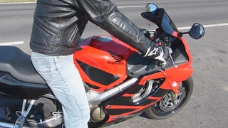 CBR600F4i + Raptor