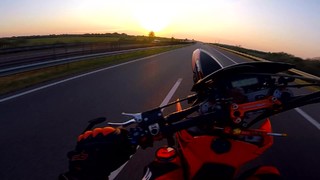 Sunset Wheelie - KTM 525 SMR