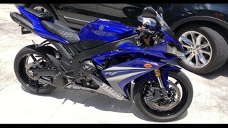 Yamaha R1 